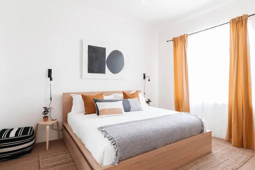 Apartment The Monarch - Chic 1br Pools And Views In Old Town *